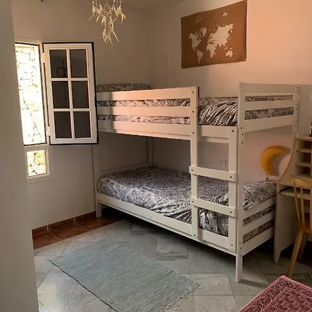 Cozy House In Tenerife Sur