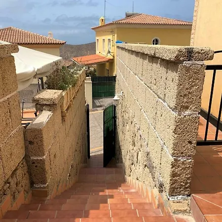 Cozy House In Tenerife Sur Feriehus *